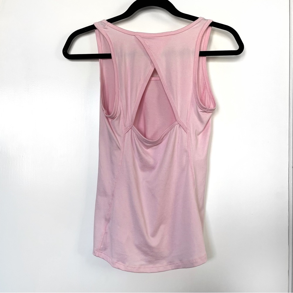 Old navy tank top Active Go Dry - Picture 2 of 5